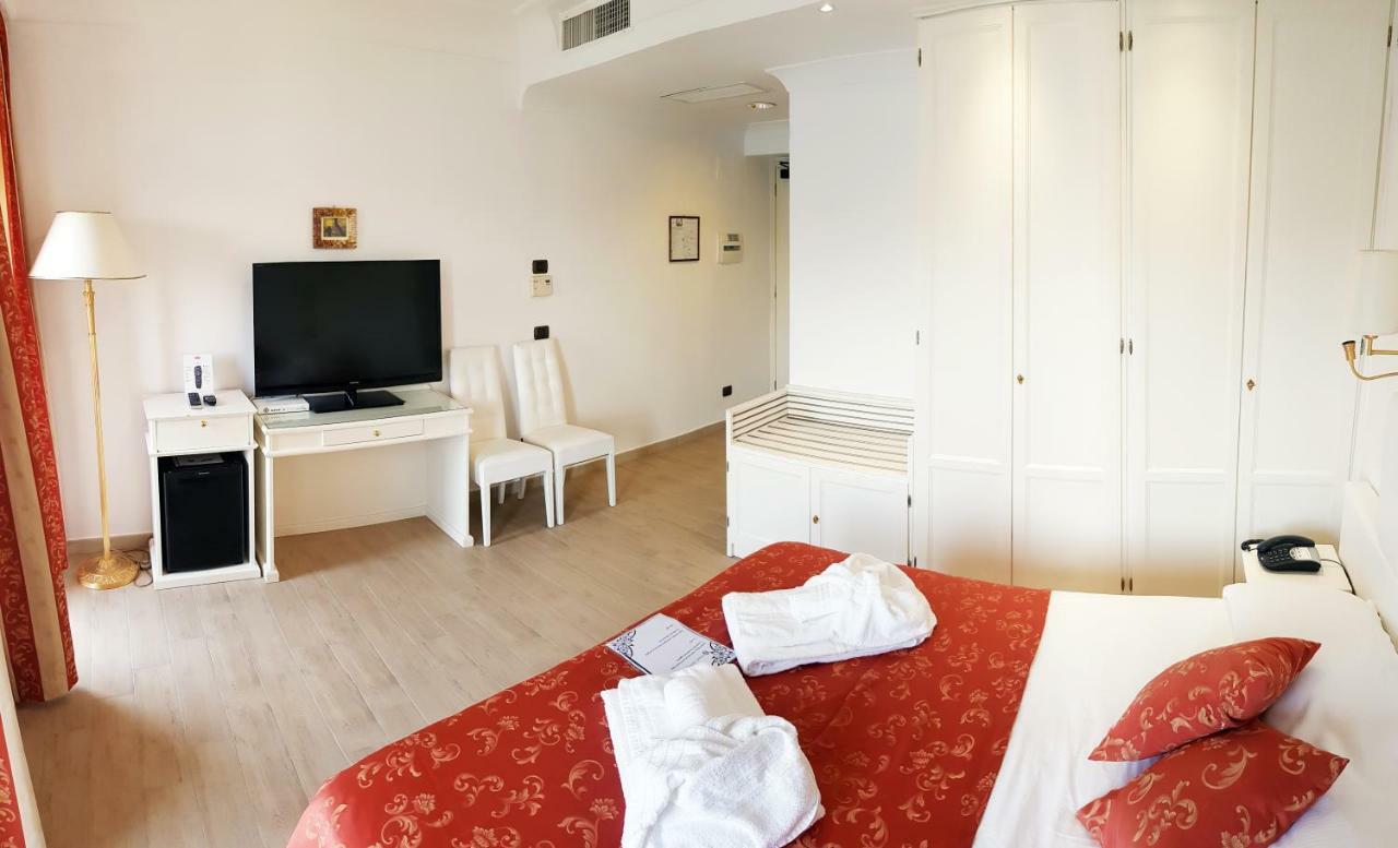 Hotel Castel Gandolfo Εξωτερικό φωτογραφία